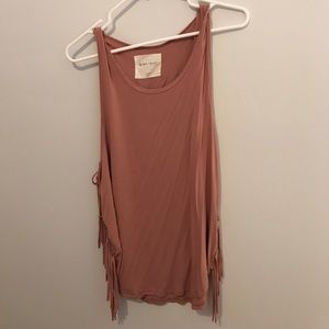Fringe Tank