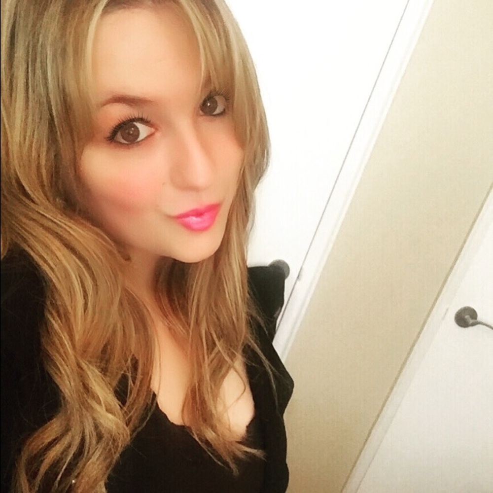 Meet your Posher, Lisa