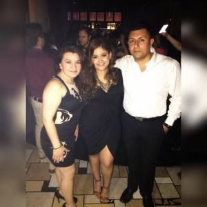 Meet your Posher, Leslie