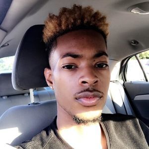 Meet your Posher, Toine