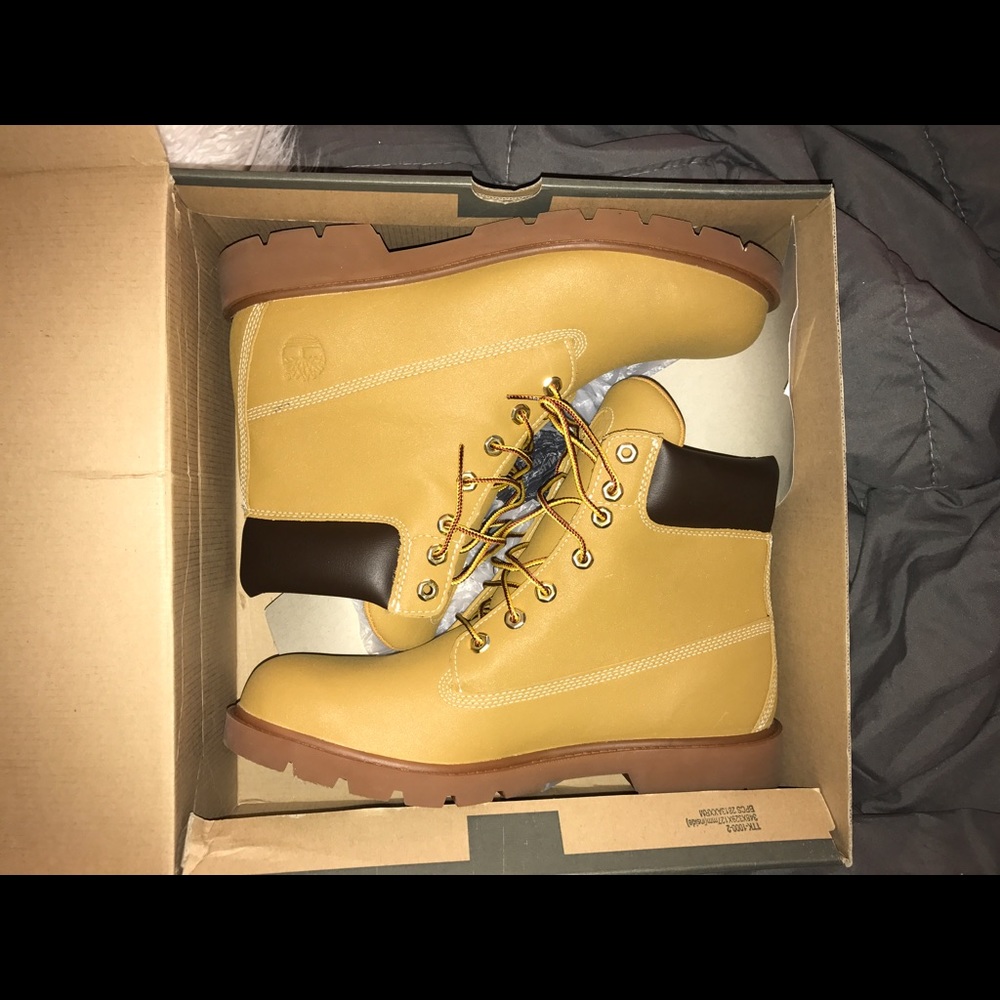 11.5 waterproof timberland boots