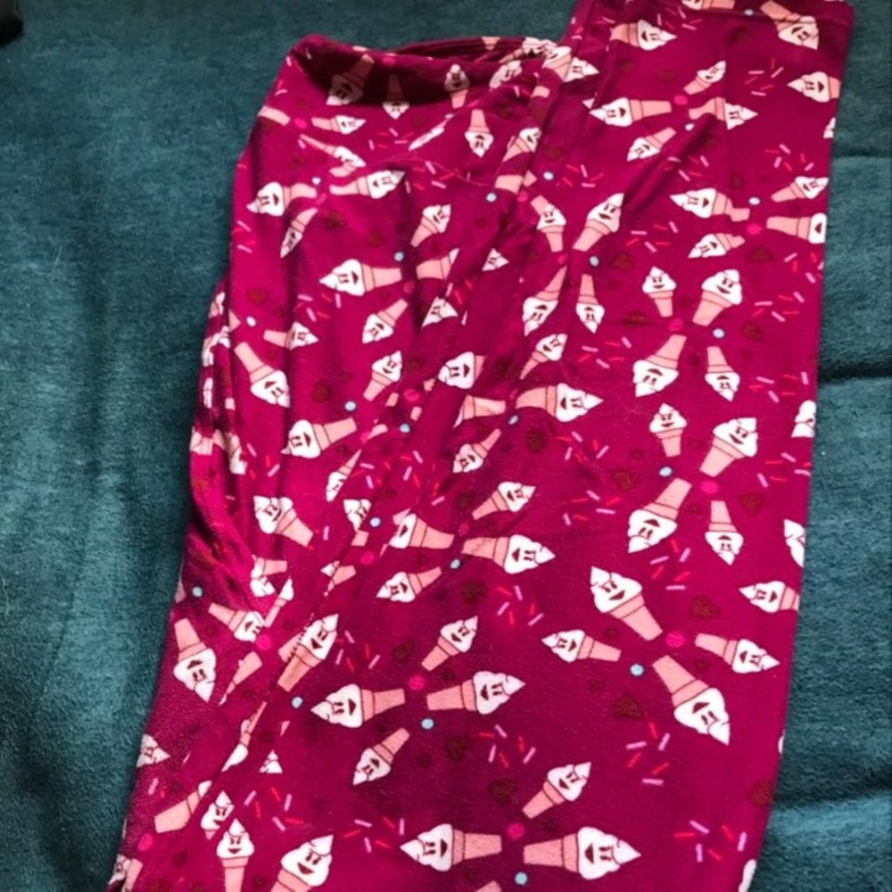 Lularoe Tall And Curvy Leggings
