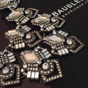 Gorgeous Crystal BaubleBar Necklace