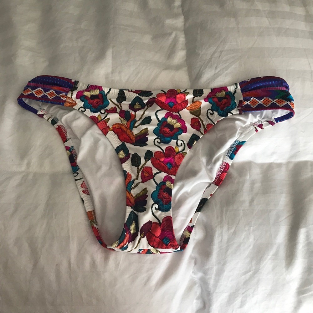 Nanette Lepore Antigua Bikini Bottoms