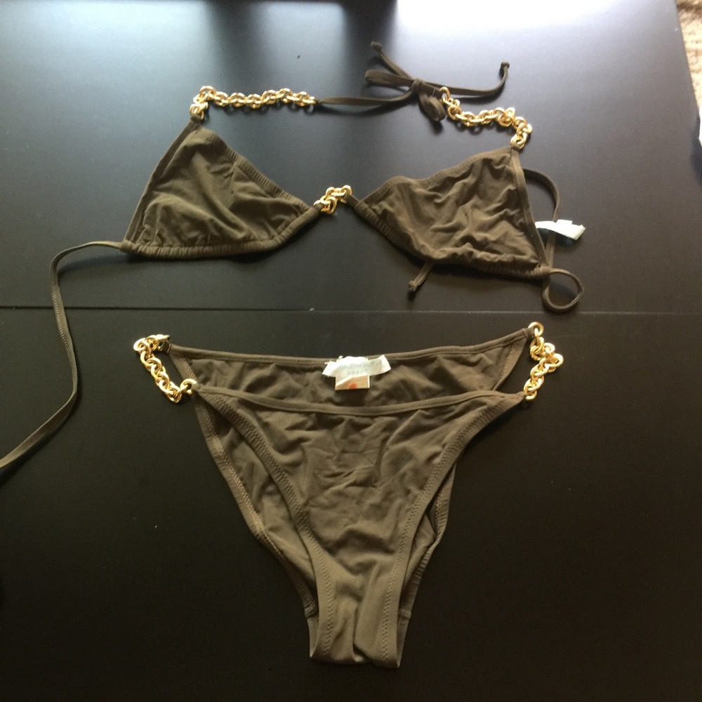 Elizabeth Hurley Two Piece with Gold Chain