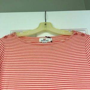 vineyard vines scoop neck tee