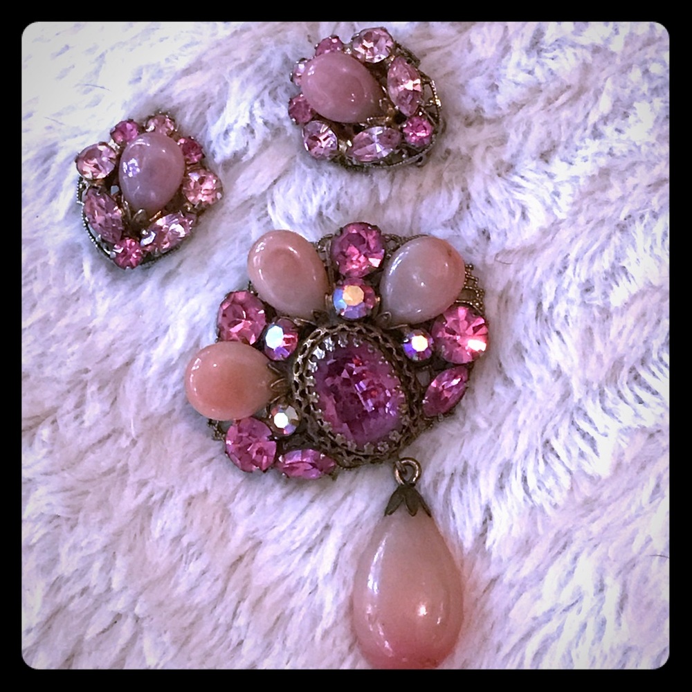 💐VINTAGE💐 Regency costume jewelry