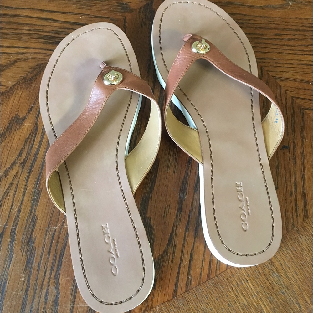 ⭐️COACH SANDALS AUTHENTIC NWOT