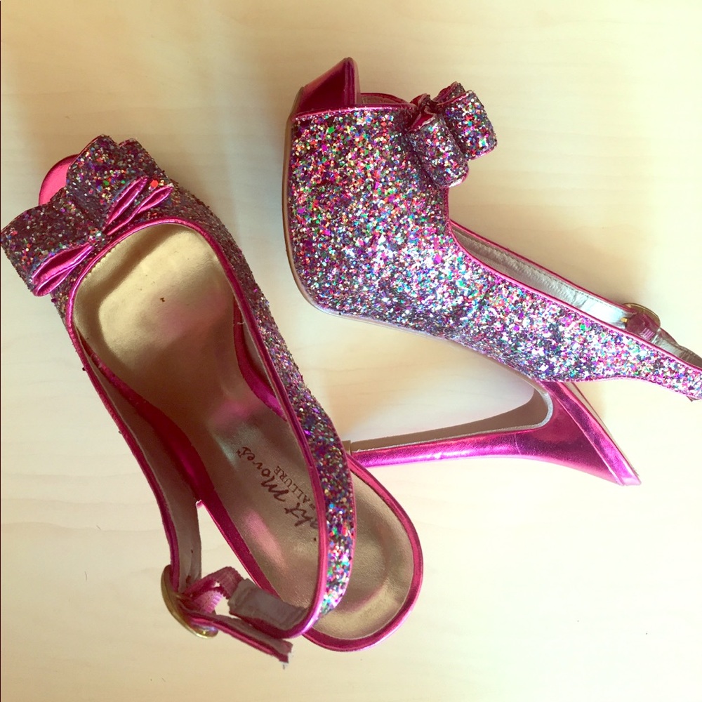 Night moves ALLURE prom shoes