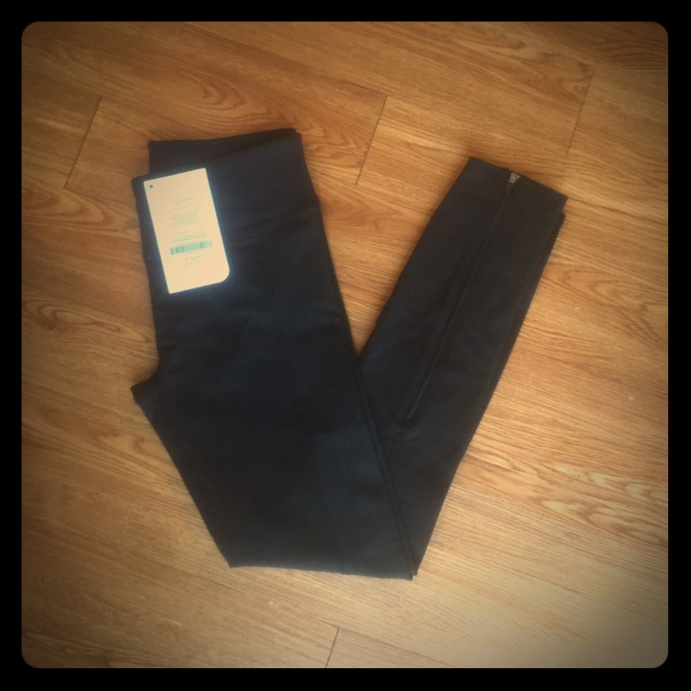 Fabletics Felicia Legging