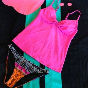 2 pc Athleta swim suit bundle.  Size XS.