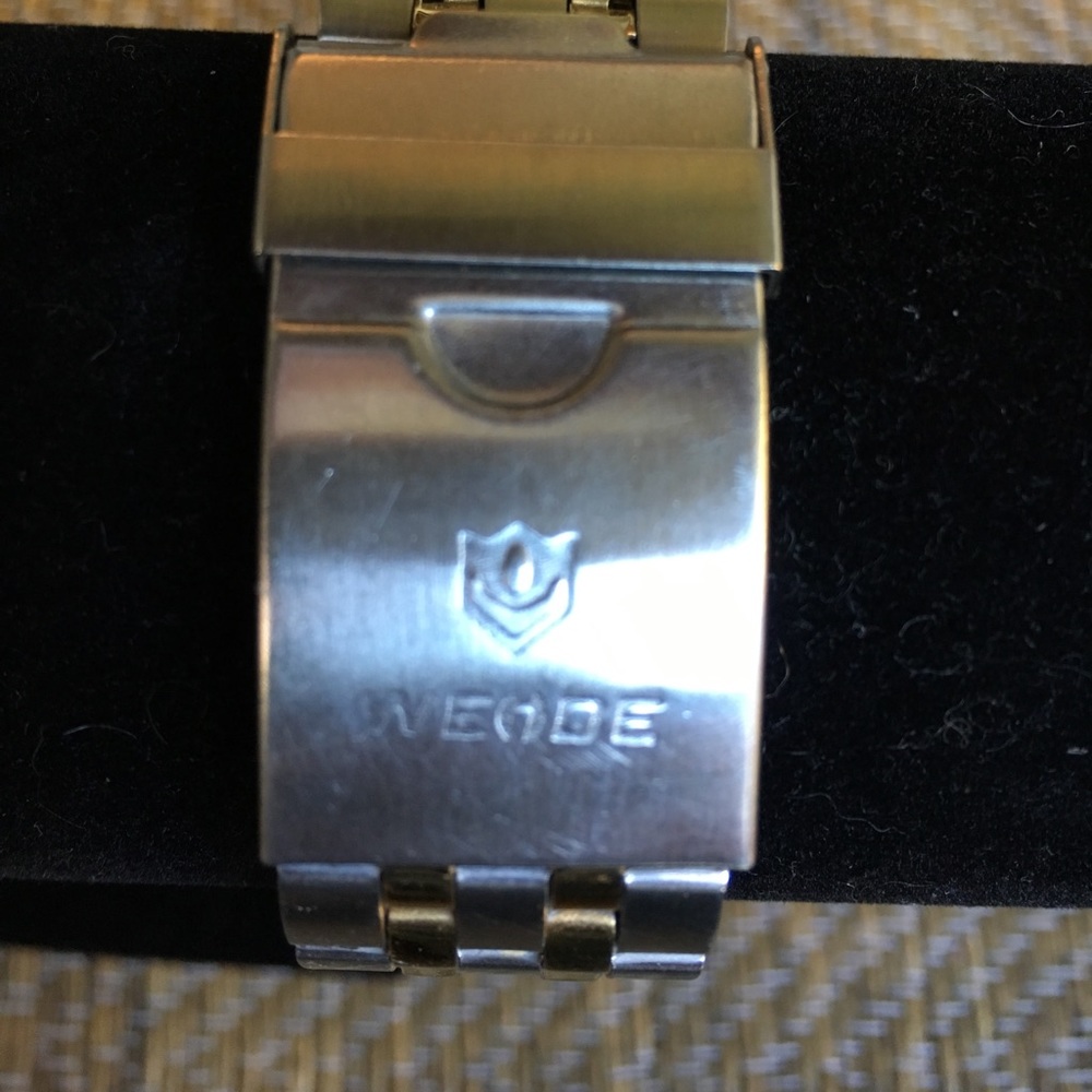 WEODE Chronograph Watch - Picture 2 of 3