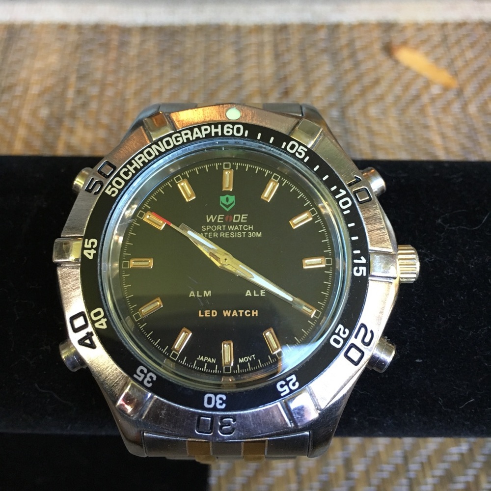 WEODE Chronograph Watch - Picture 3 of 3