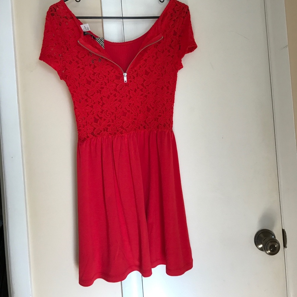 Cap Sleeve Dress with Lace back - Picture 2 of 2