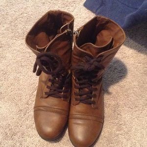 Madden girl COMBAT BOOTS