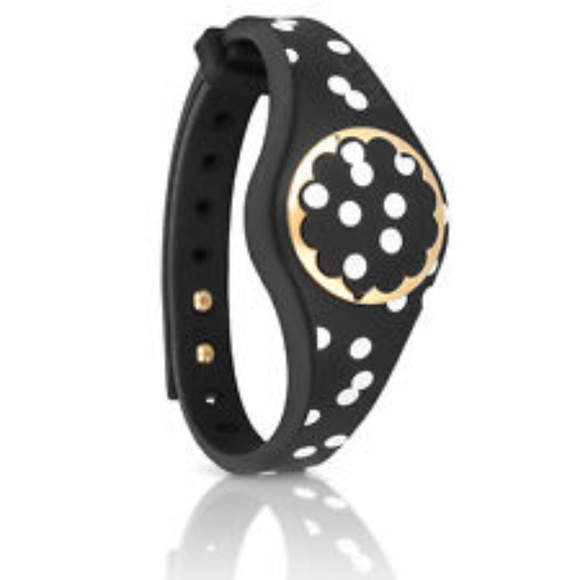 kate spade Accessories - FINAL PRICE 🎉kate spade scallop Activity Tracker