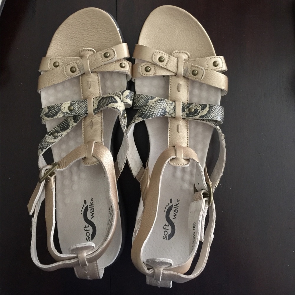 NEW NARROW WIDTH Light gold/animal print