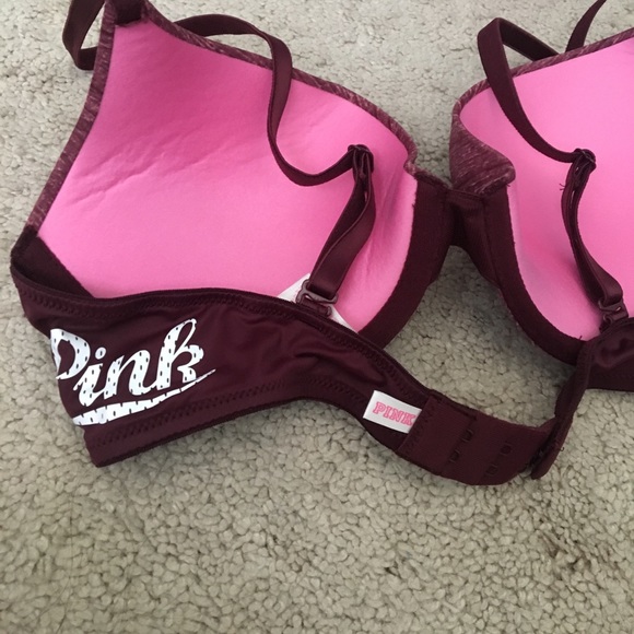 NEW VICTORIA'S SECRET BRAS (34A + 34B) - Picture 4 of 6