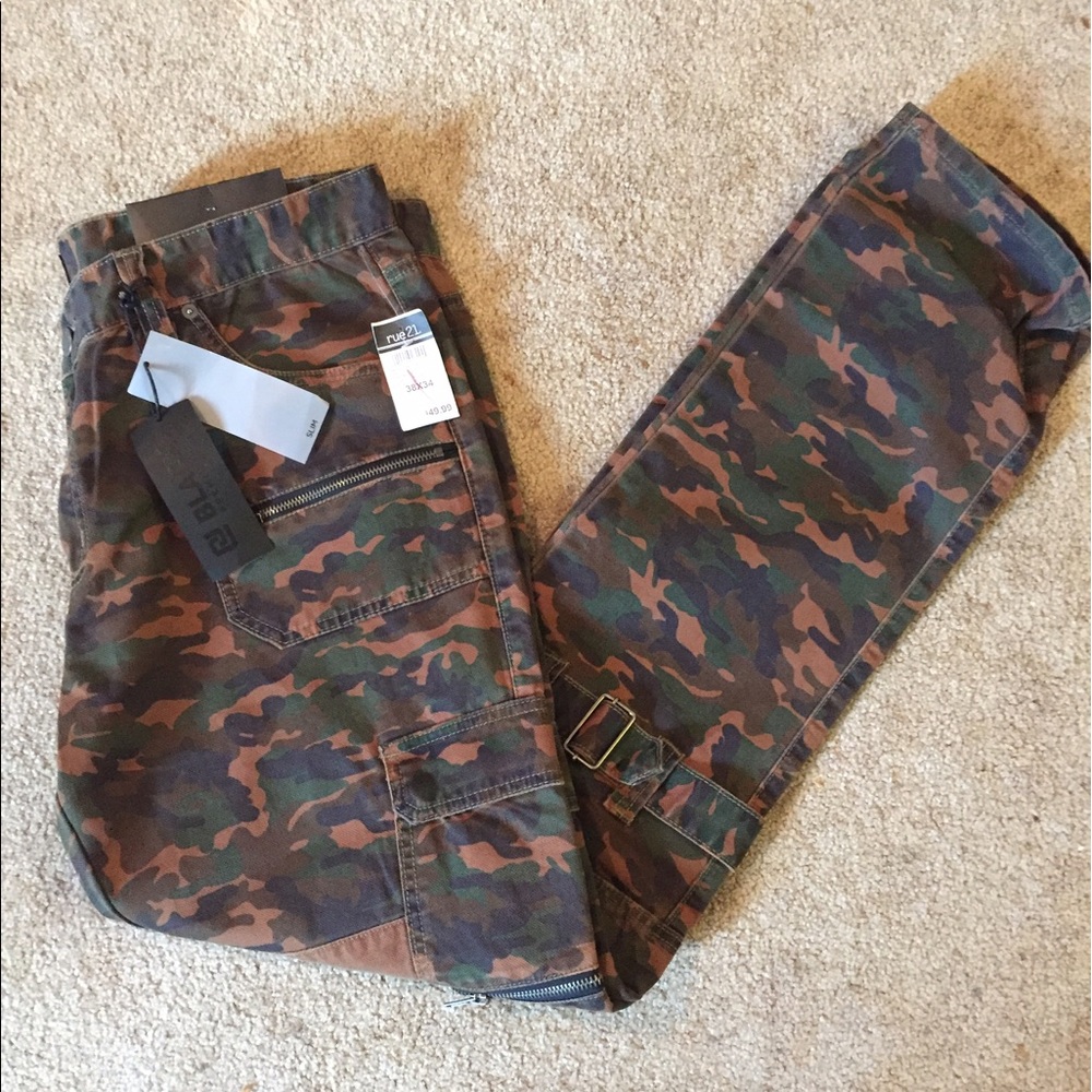 ⚡️$5 sale⚡️Rue21 men's slim pants