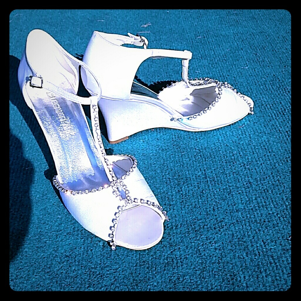 Elegant Park Rhinestone Wedding Shoes