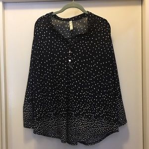 2xl navy blue blouse!