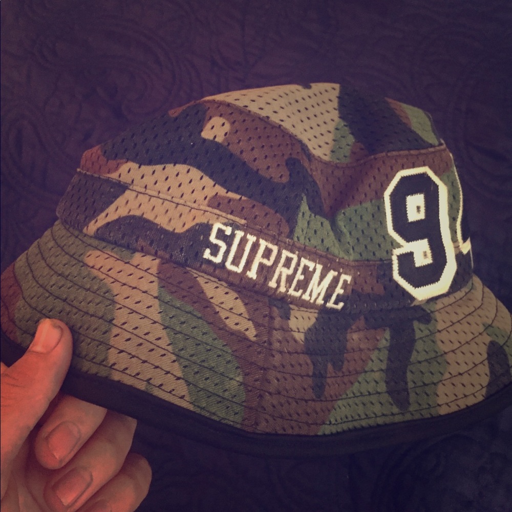 Supreme 20th Annoversary Camo Bucket Hat