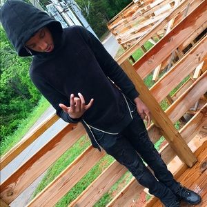 Meet your Posher, Kaliq