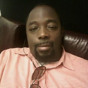 Meet your Posher, Tunde