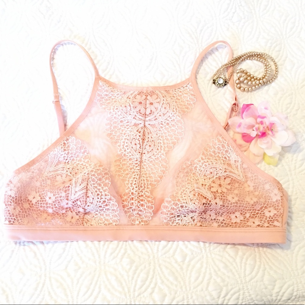 SOLD!   ✨ 😍 VS Lace Halter Bralette - Picture 2 of 4