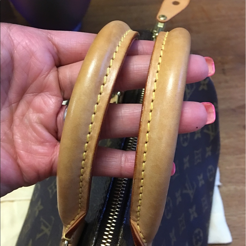 Sold 🤑Auth Louis Vuitton speedy 30 with receipt - Picture 3 of 8