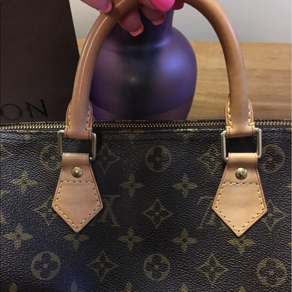 Sold 🤑Auth Louis Vuitton speedy 30 with receipt - Picture 6 of 8