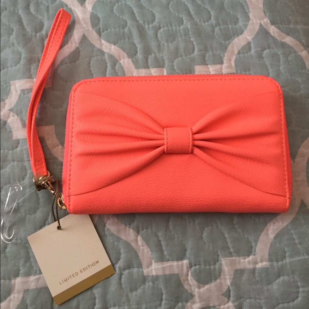 Coral zip around wallet