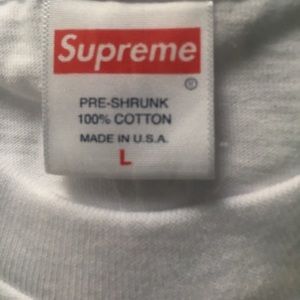 Supreme Vampirella tee
