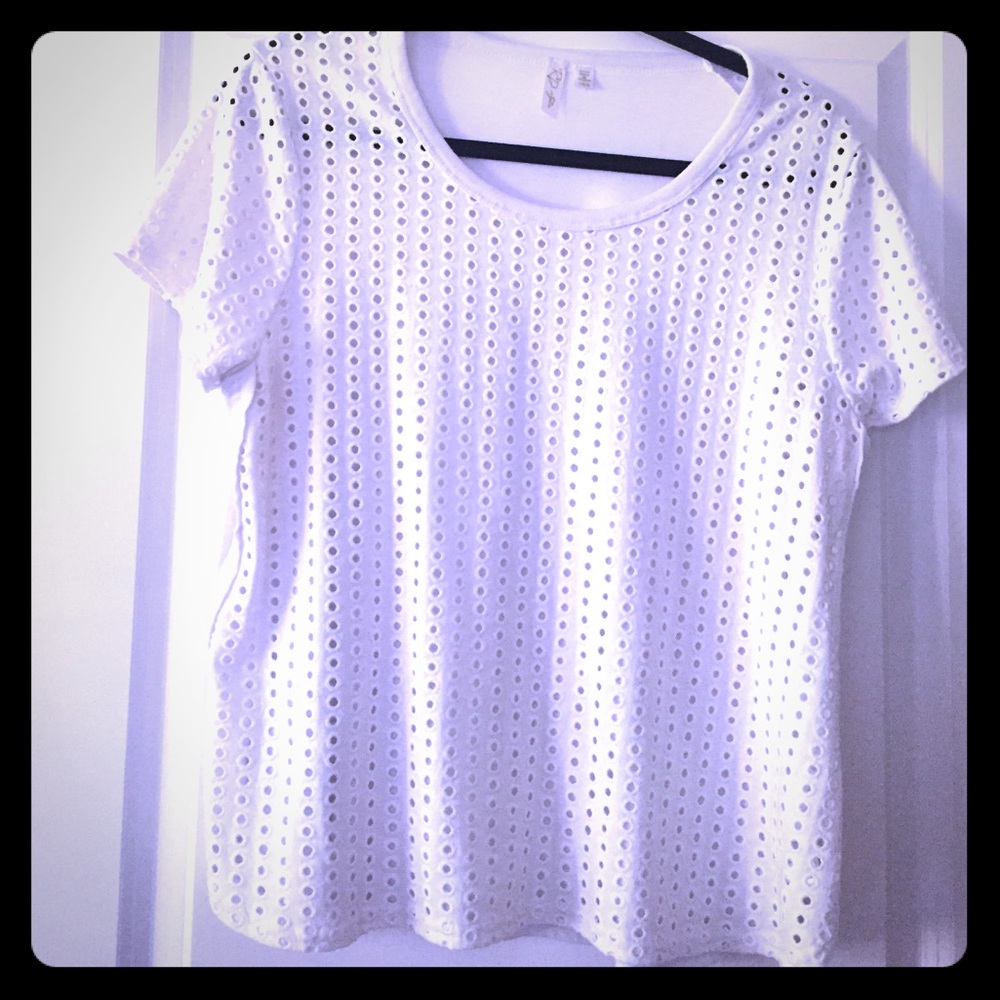 Cute White Top