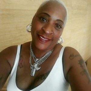 Meet your Posher, Renae