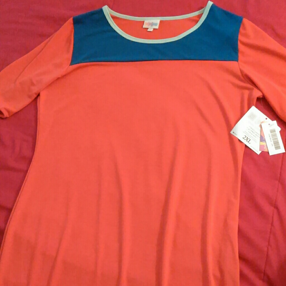 *SOLD*2XL Lularoe Julia