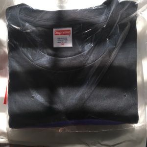 Supreme mirage tee