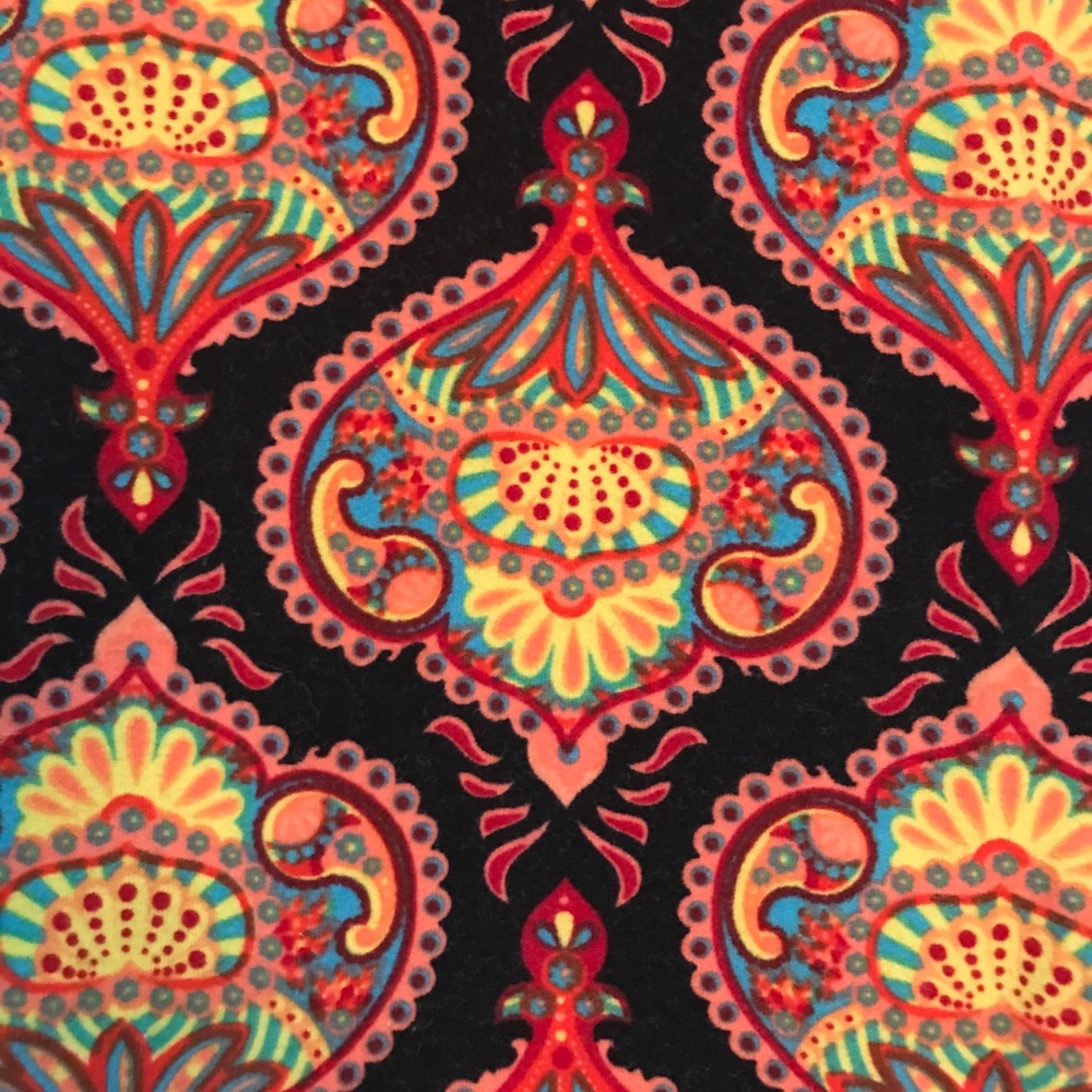 NWT RARE LulaRoe OS Leggings in Paisley Print