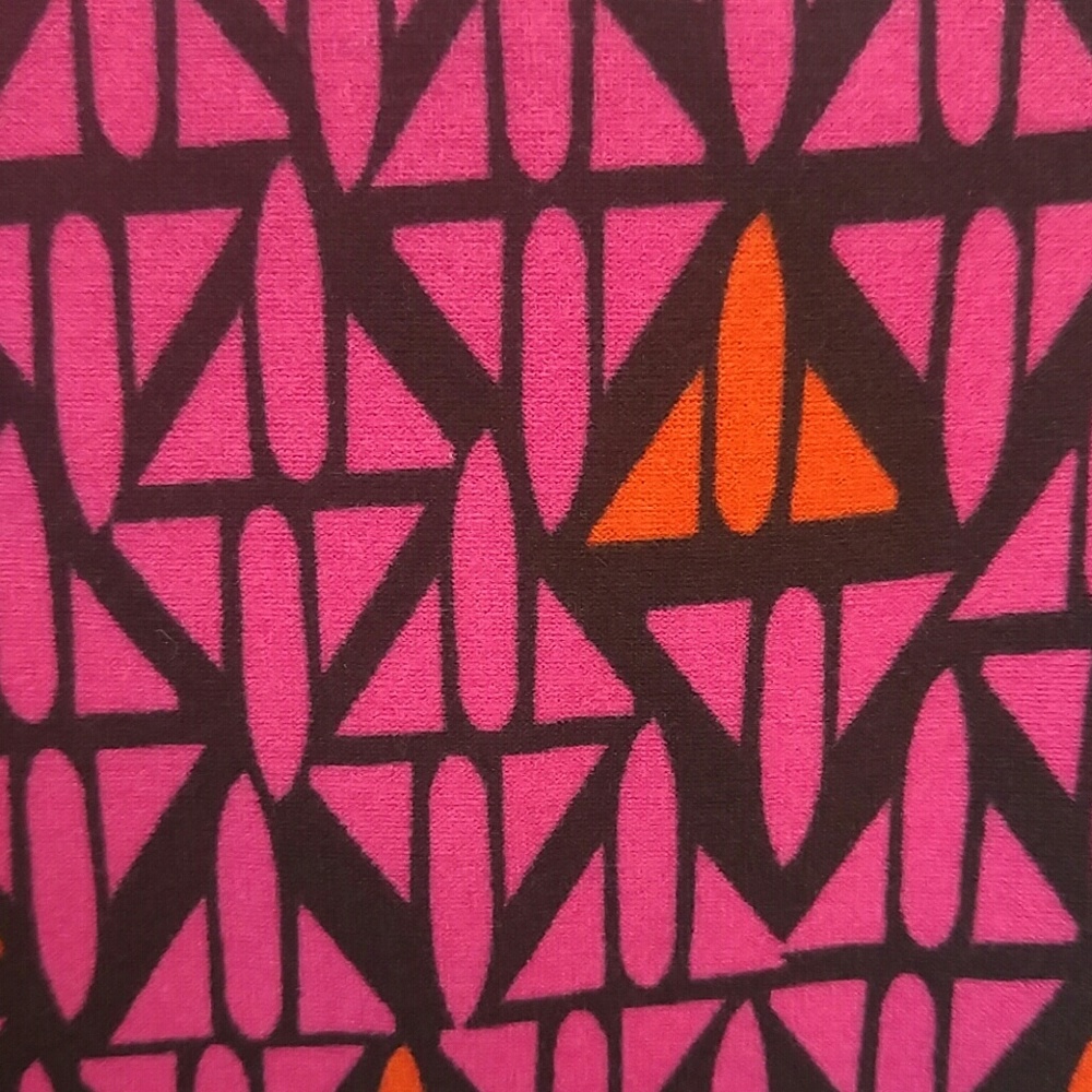 NWT LuLaRoe TC leggings. Magenta and red rockets.