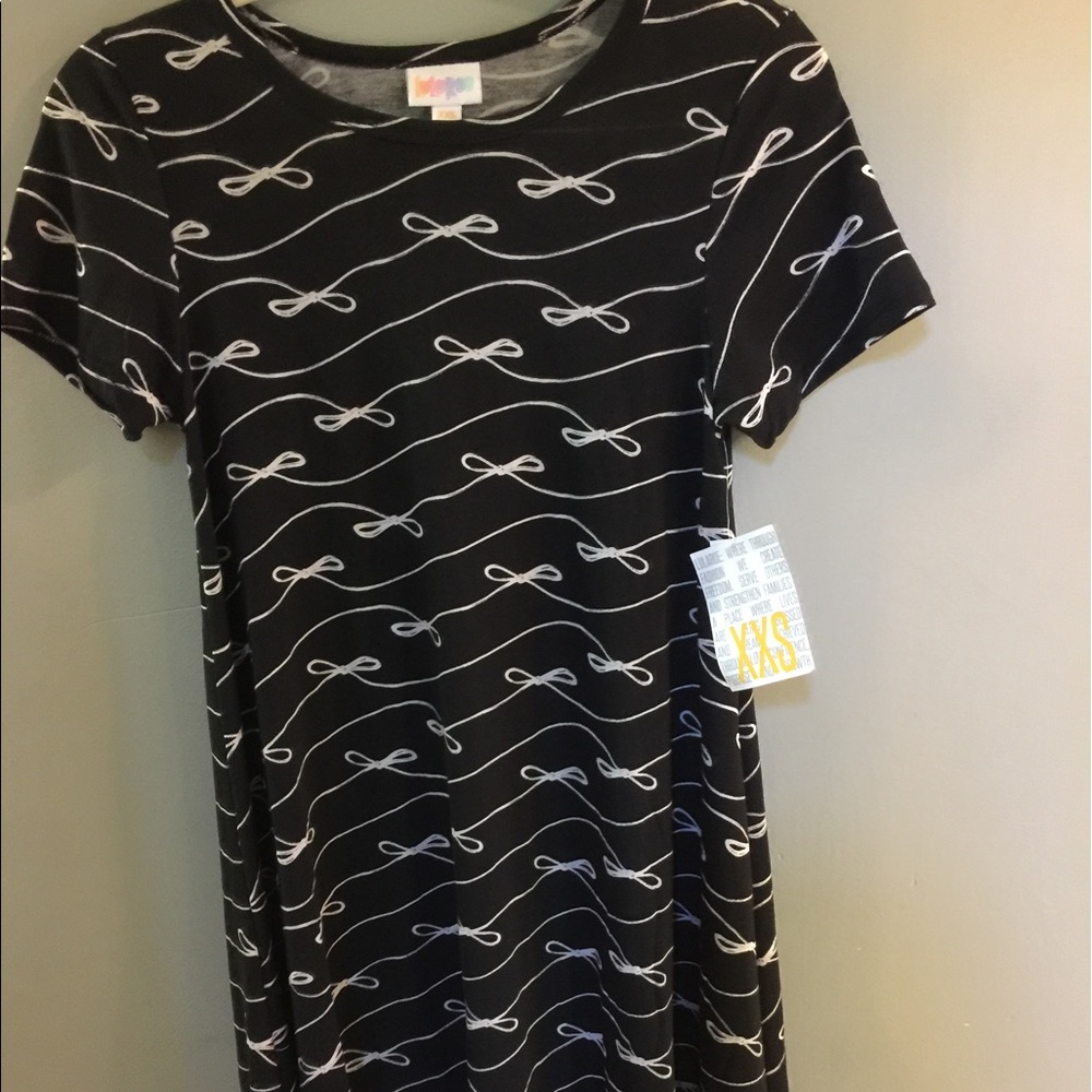 BNWT black Carly with bows xxs firm price