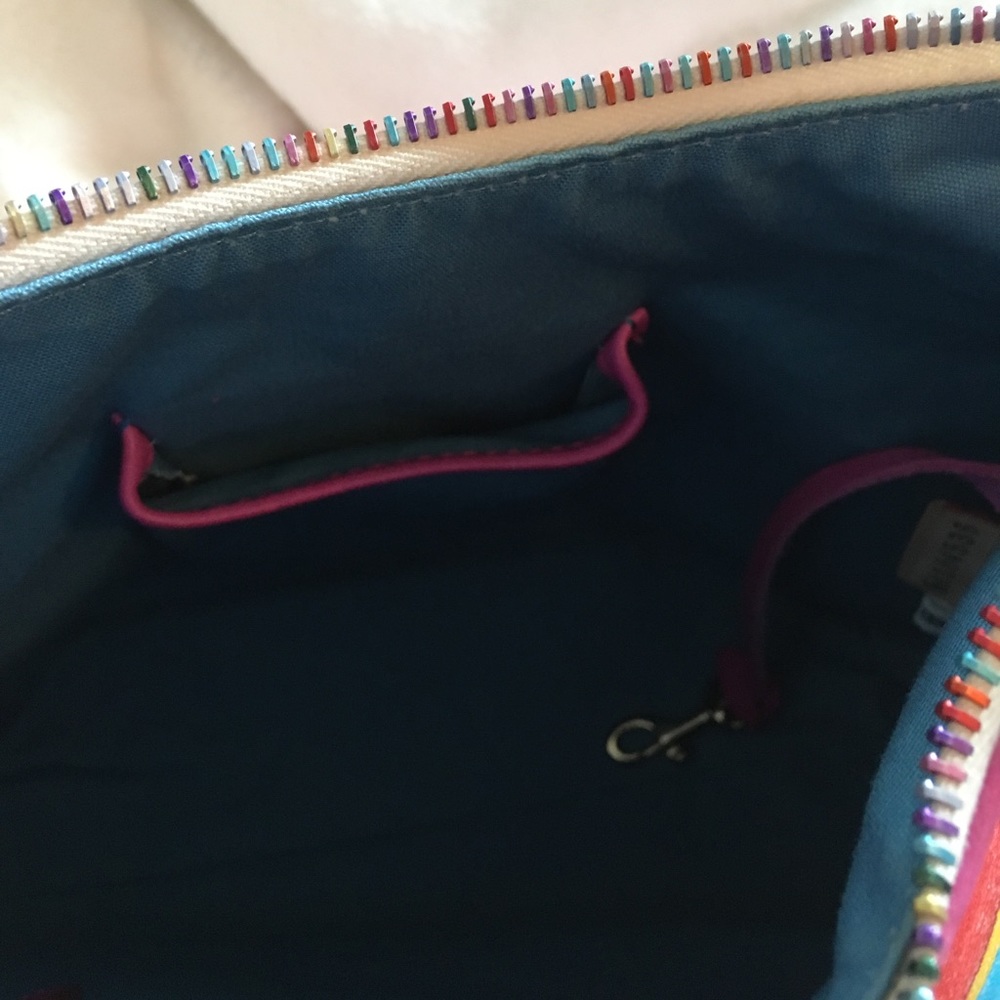 Dooney & Bourke Purse - Picture 3 of 8