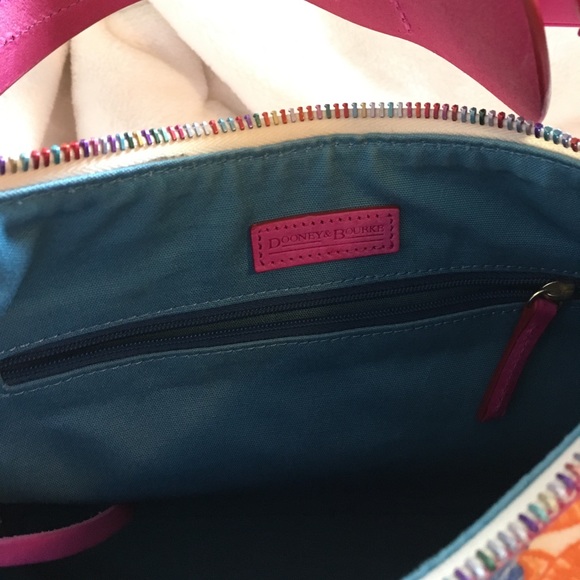 Dooney & Bourke Purse - Picture 4 of 8
