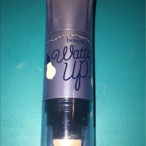 Benefit Cosmetics Watts Up Highlighter