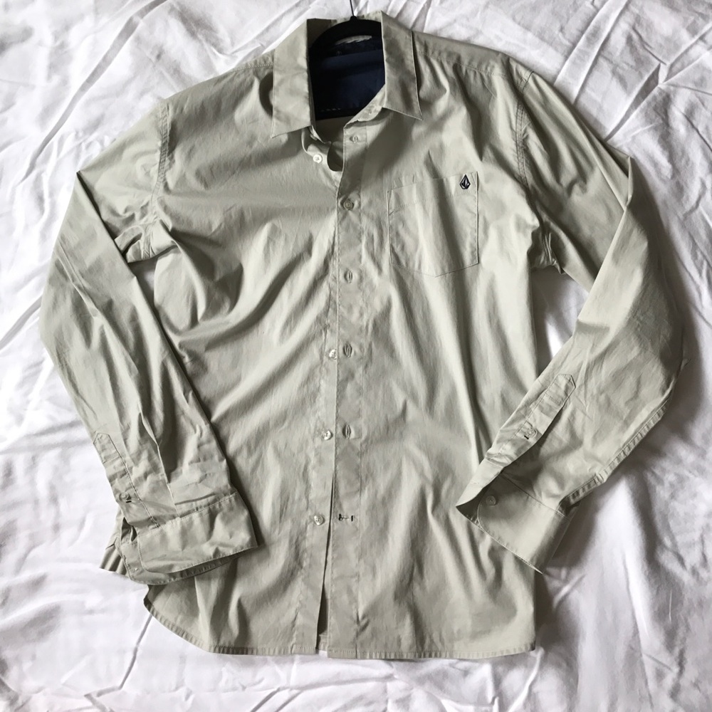 Long Sleeve Button Down Volcom Shirt