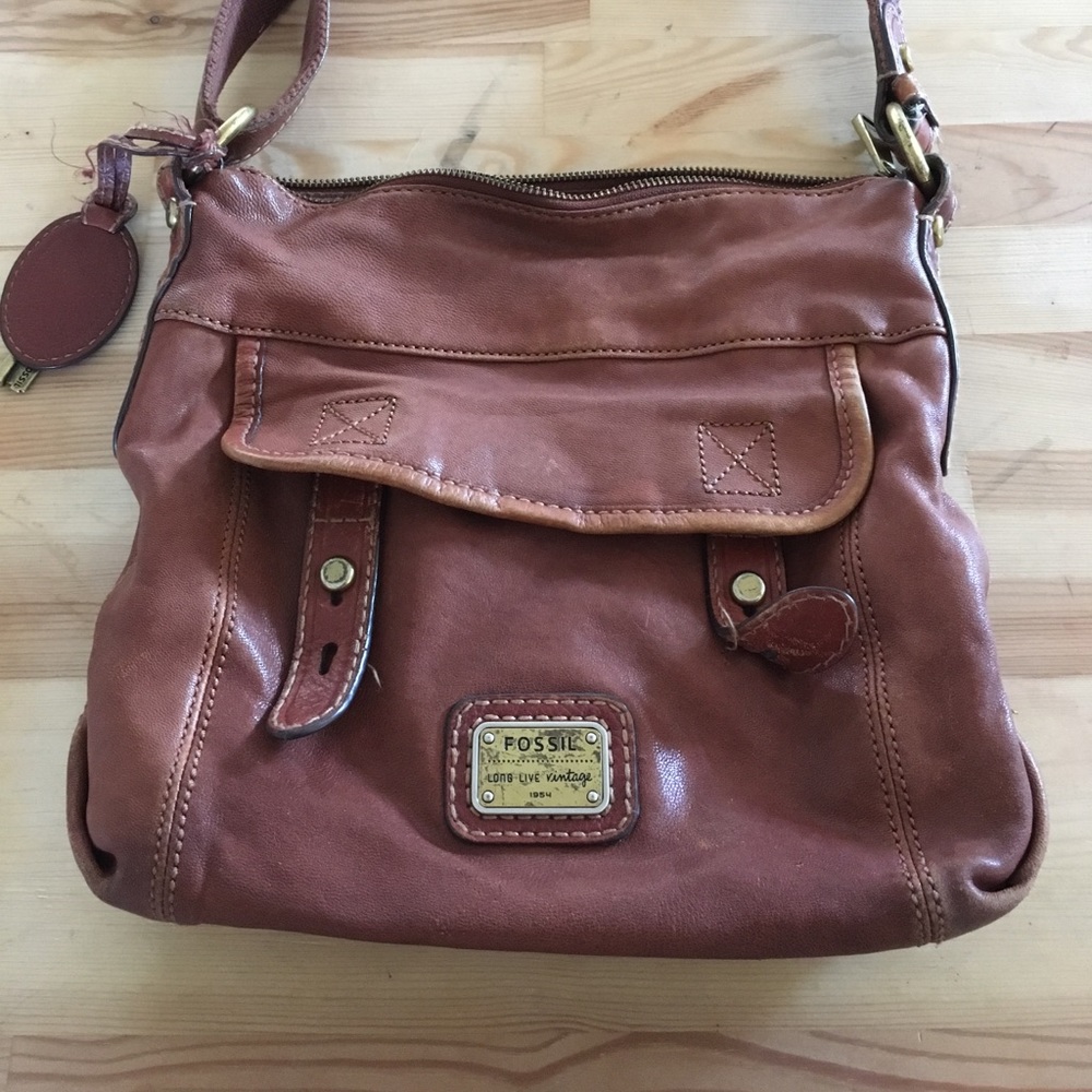 Fossil cross body bag