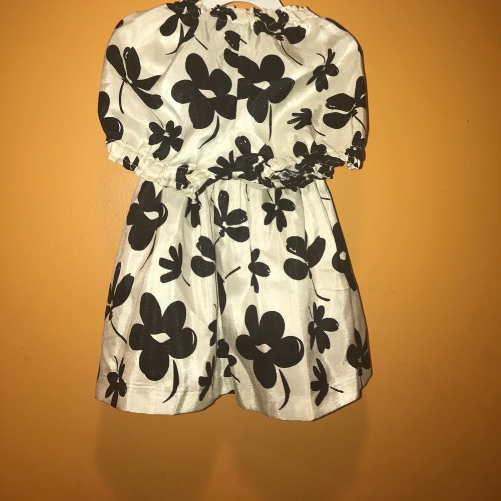 Girls dress with dress short ( two piece set )