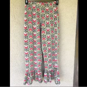 Matilda Jane cropped pants in awesome pattern!