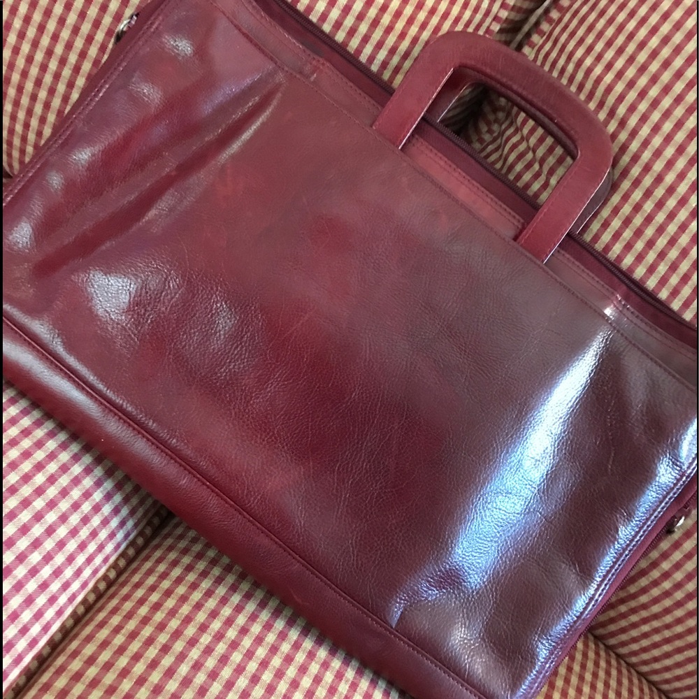 Genuine leather soft bag GUC 17x11