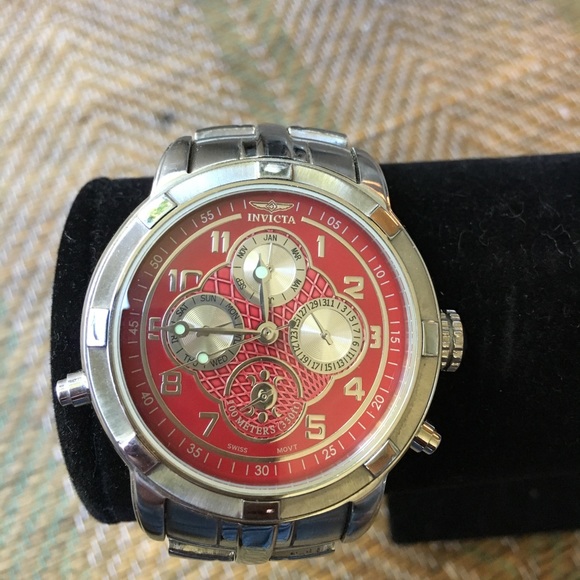 Invicta Gentleman\'s Chronograph main image 5