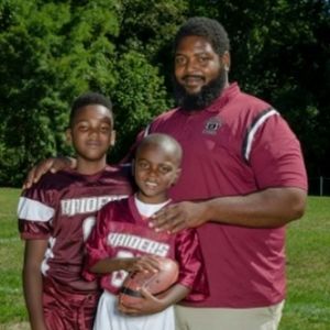 Meet your Posher, Tom